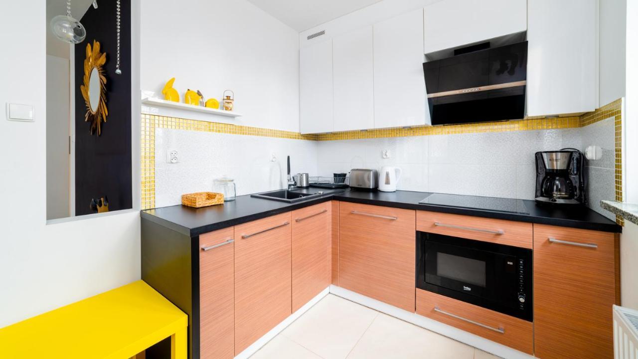 Hello Apartamenty - Lesny Dom カルパッチ エクステリア 写真